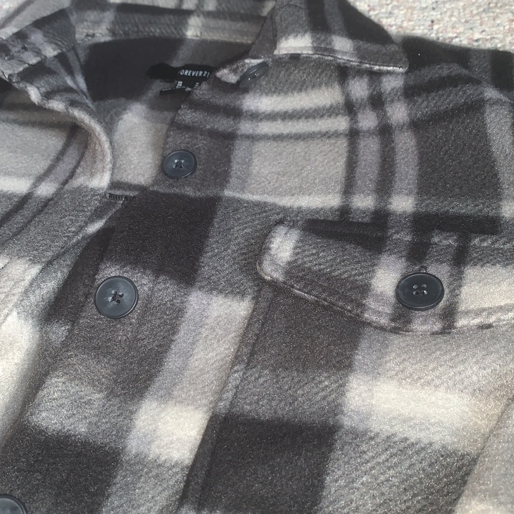 Forever 21 Shacket - image 2